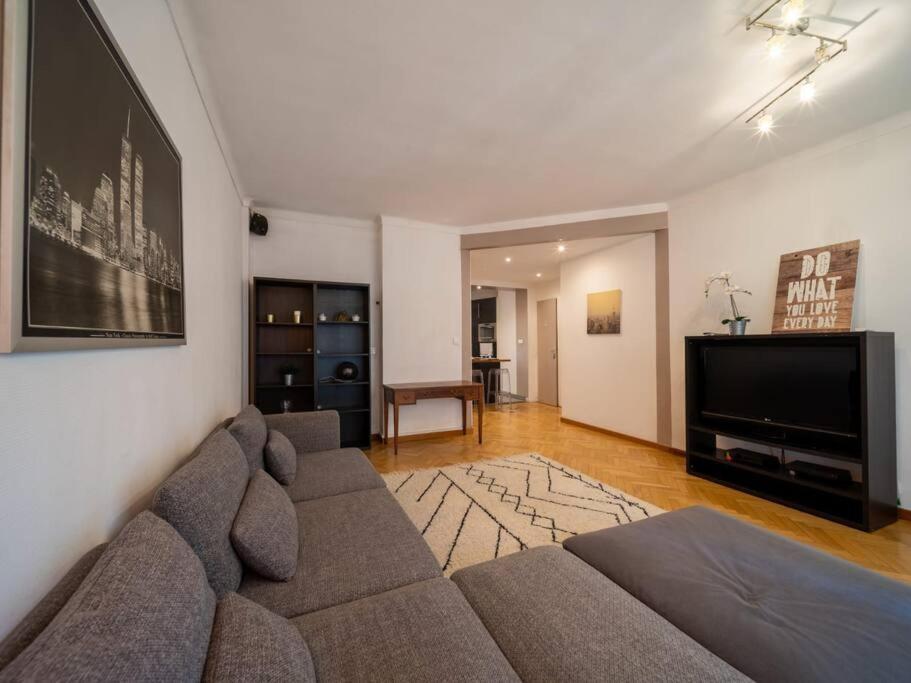 Apartment Climatise Equipe A Cote Du Stade Velodrome